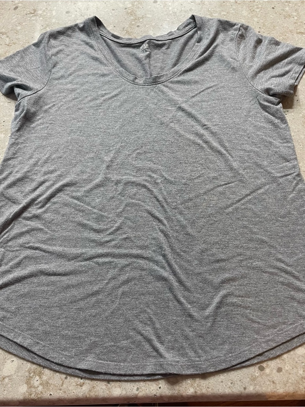 Women's Gray Scoop Neck Short Sleeve Top